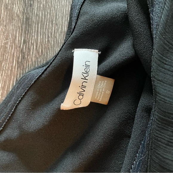 Calvin Klein womens Chiffon Popover Cape Jumpsuit - Picture 2 of 4